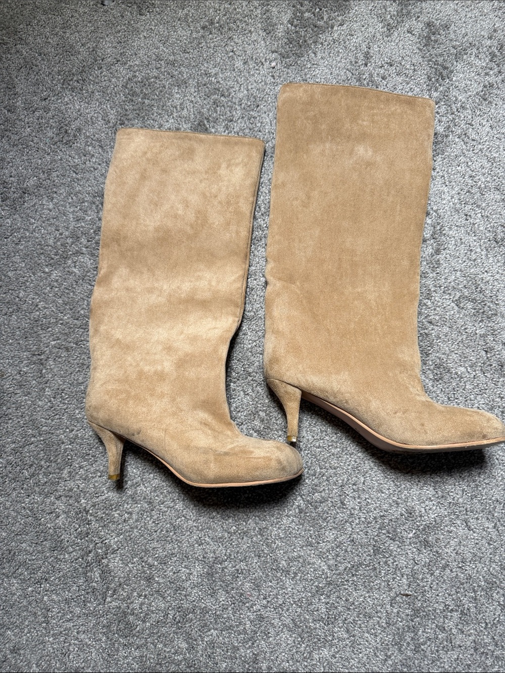 Women's Suede Mid-Calf Heeled Boots - Tan